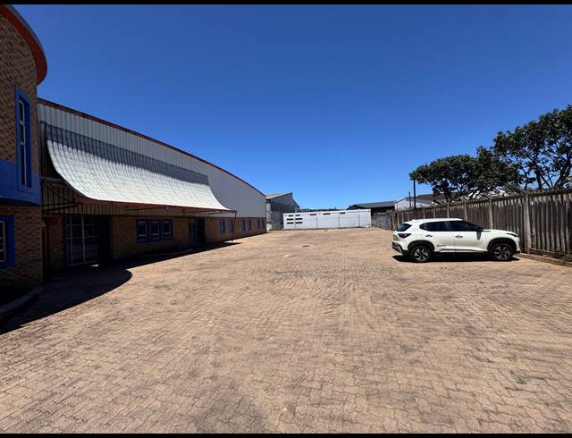 3,501M² WAREHOUSE TO LET IN SPRINGFIELD